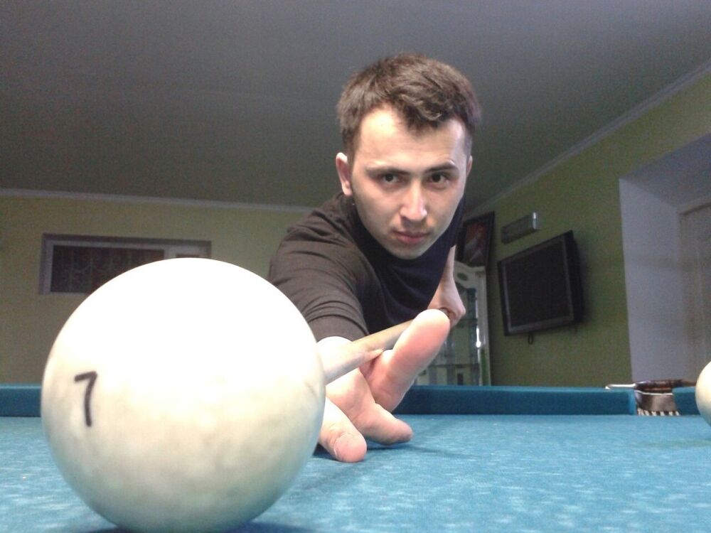  ,   Mr Max, 33 ,   ,   , c 
