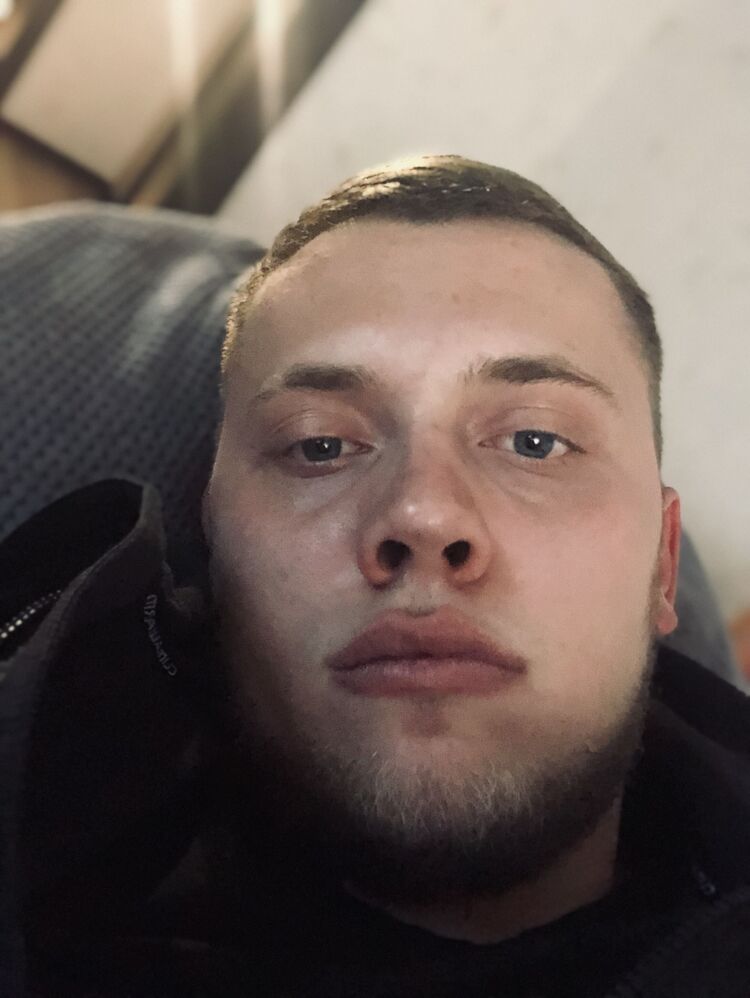  42657143  , 25 ,    