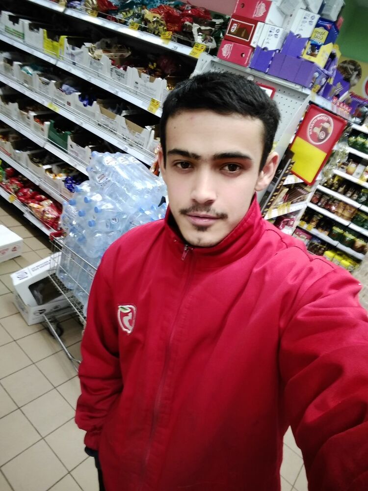  14641013  Mehriddin, 27 ,    