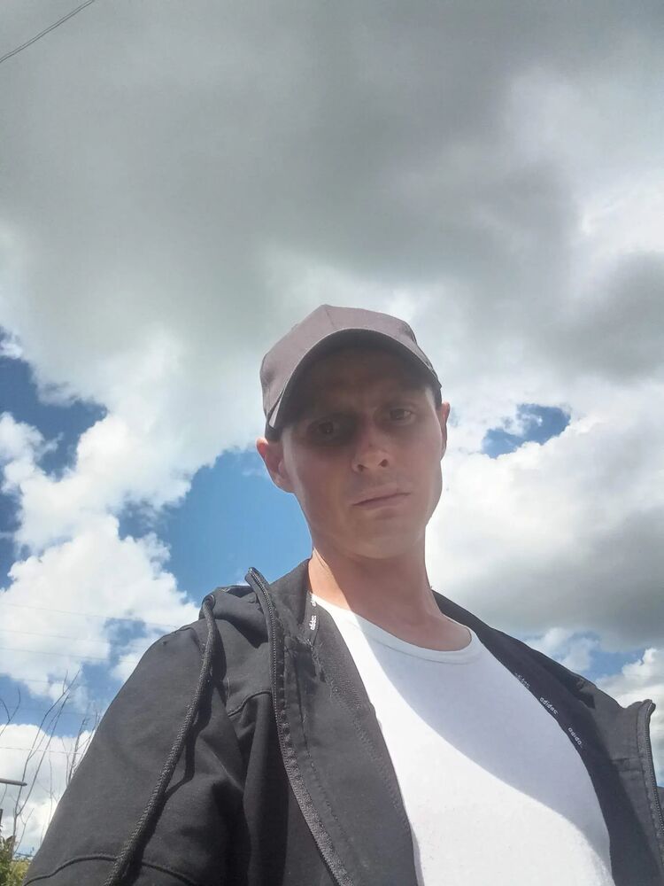  45938433  , 28 ,    