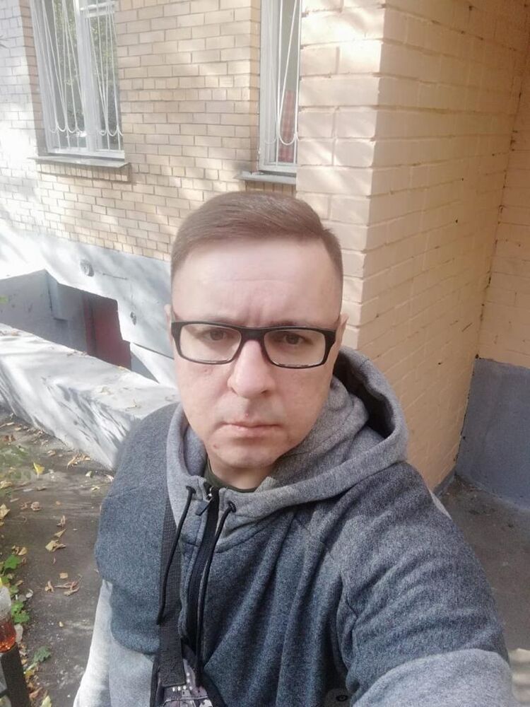  46106923  , 39 ,    
