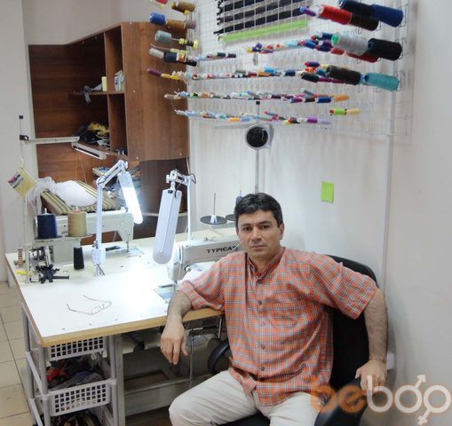  1061843  Achot, 56 ,    