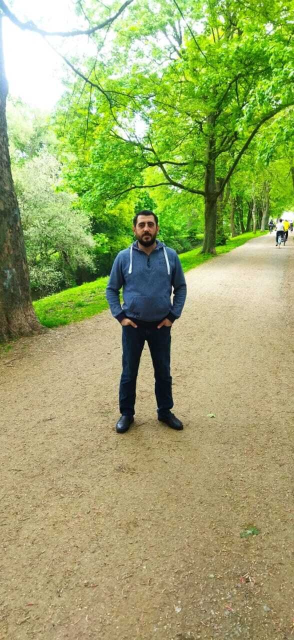  54474743  Namil, 44 ,    Homberg