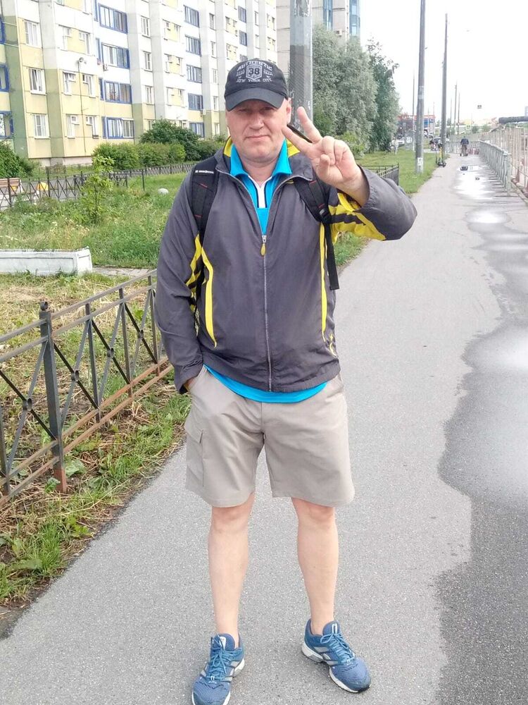  -,   , 52 ,   