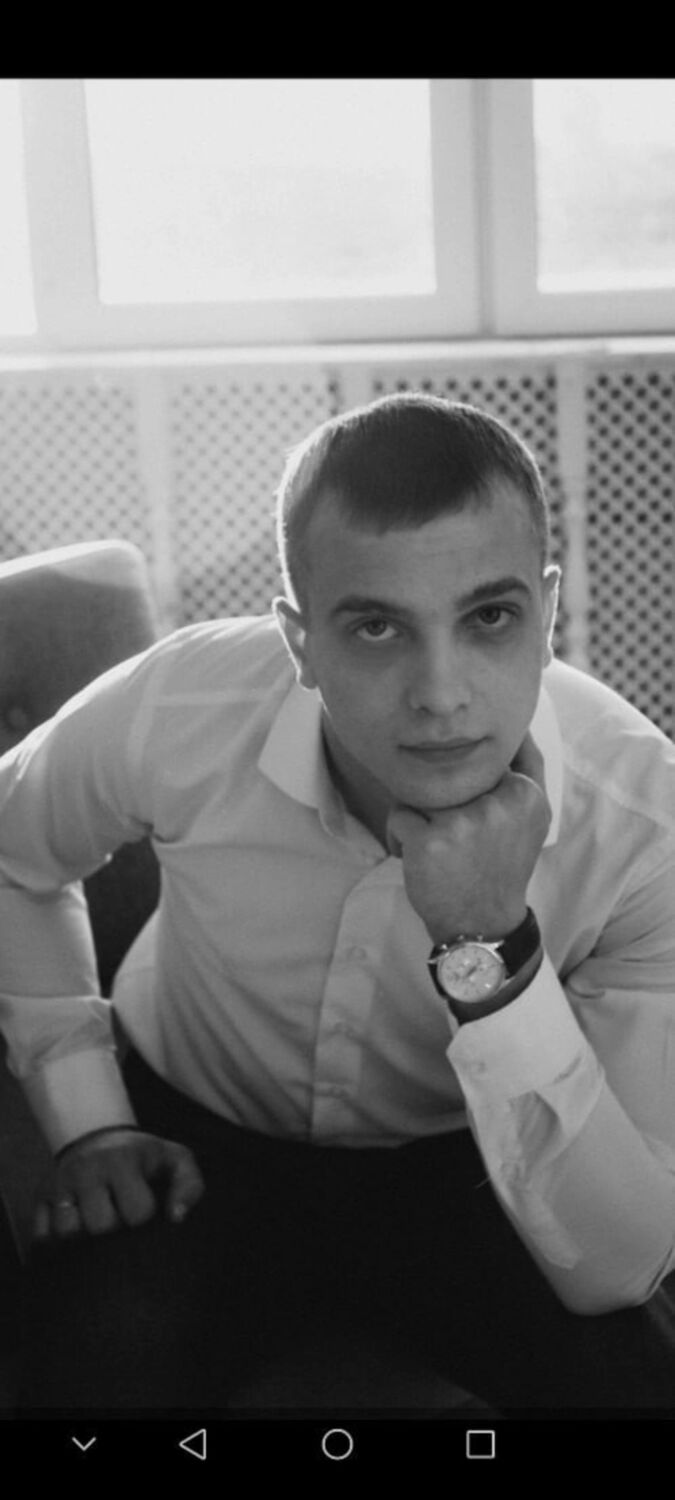  49697303  Pavel, 32 ,     