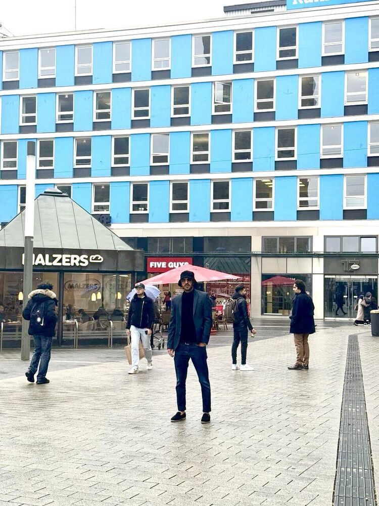  41259883  Andro, 39 ,    Millingen Aan De Rijn