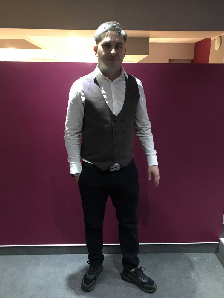  31052553  , 34 ,    -