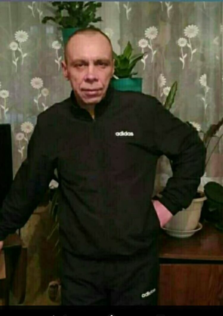  25499113  Aleksey, 52 ,    