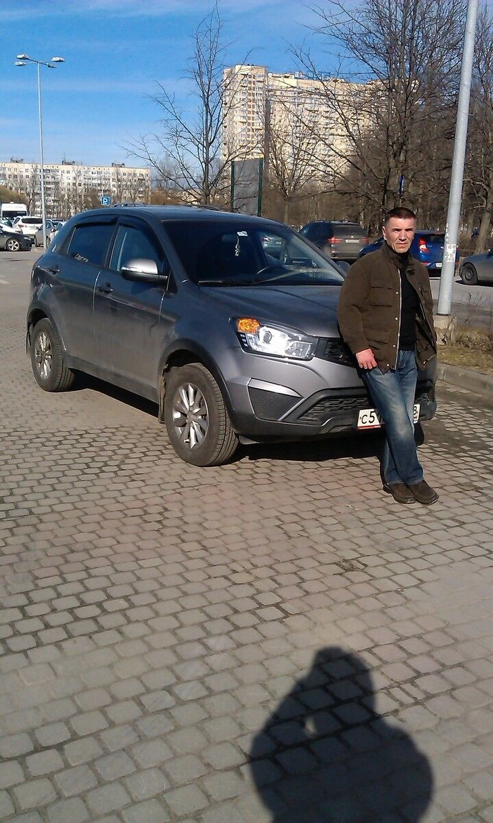  -,   Mihail, 54 ,   