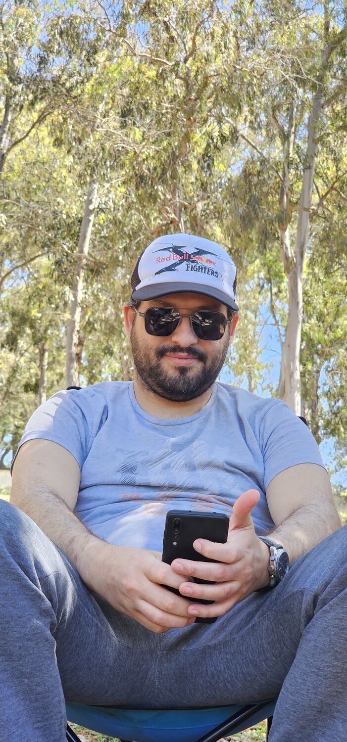  ,   Youssef, 38 ,   ,   
