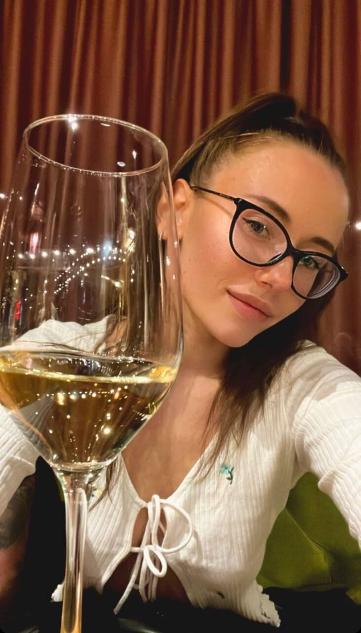  43385143  , 22 ,    -