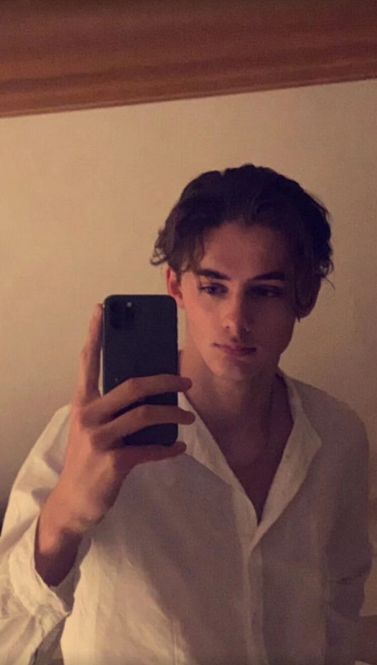 ���� 27519613 ����� ������, 22 ����, ���� ���������� � ������