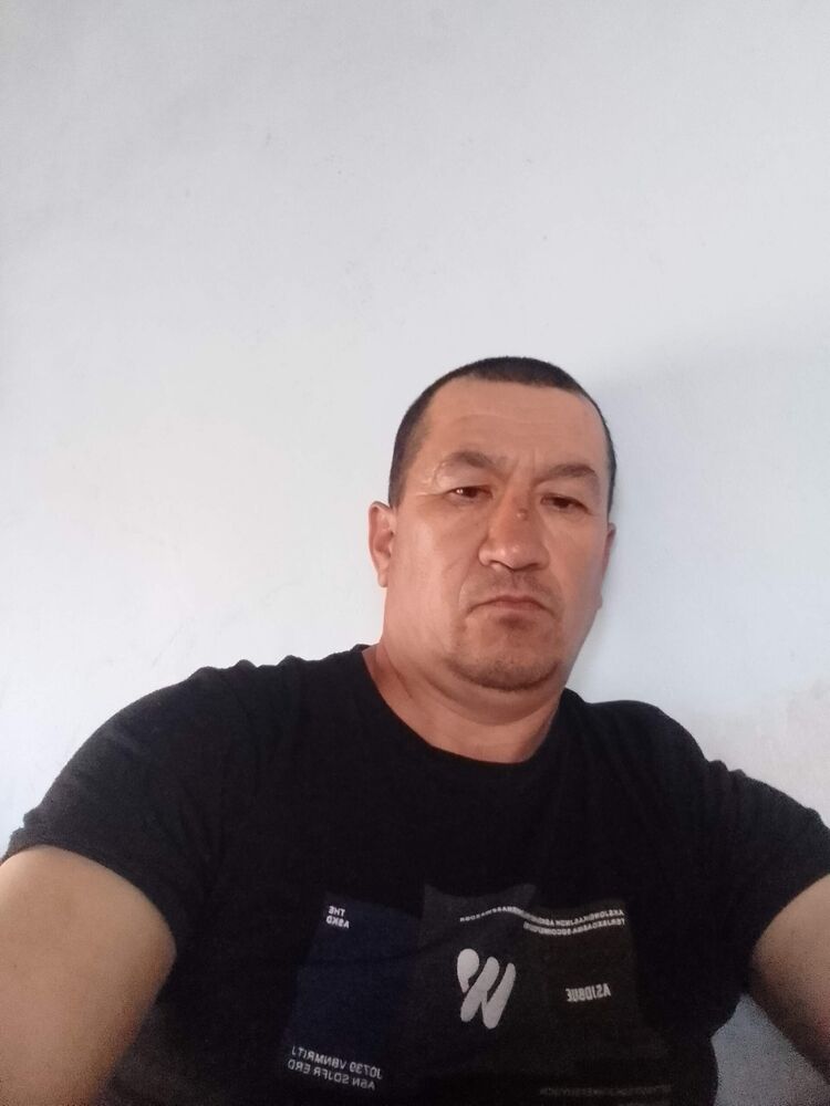  44627333  Ildor, 49 ,    