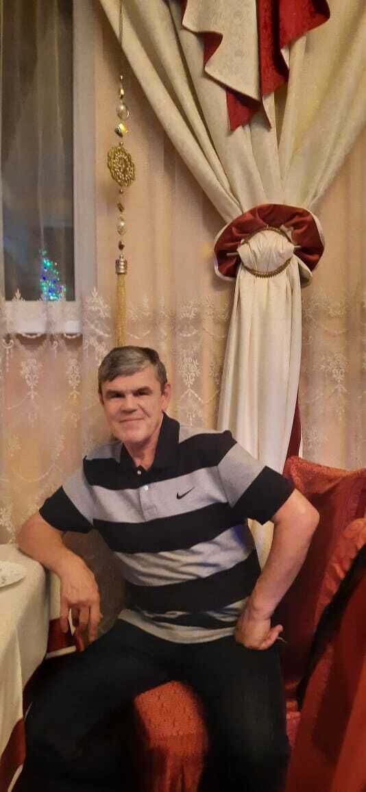  29480753  Vlad, 67 ,    -