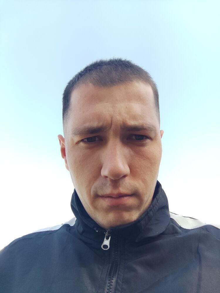  38708263  Ilya, 28 ,    -