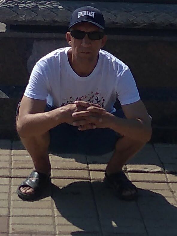  47648903  , 42 ,    