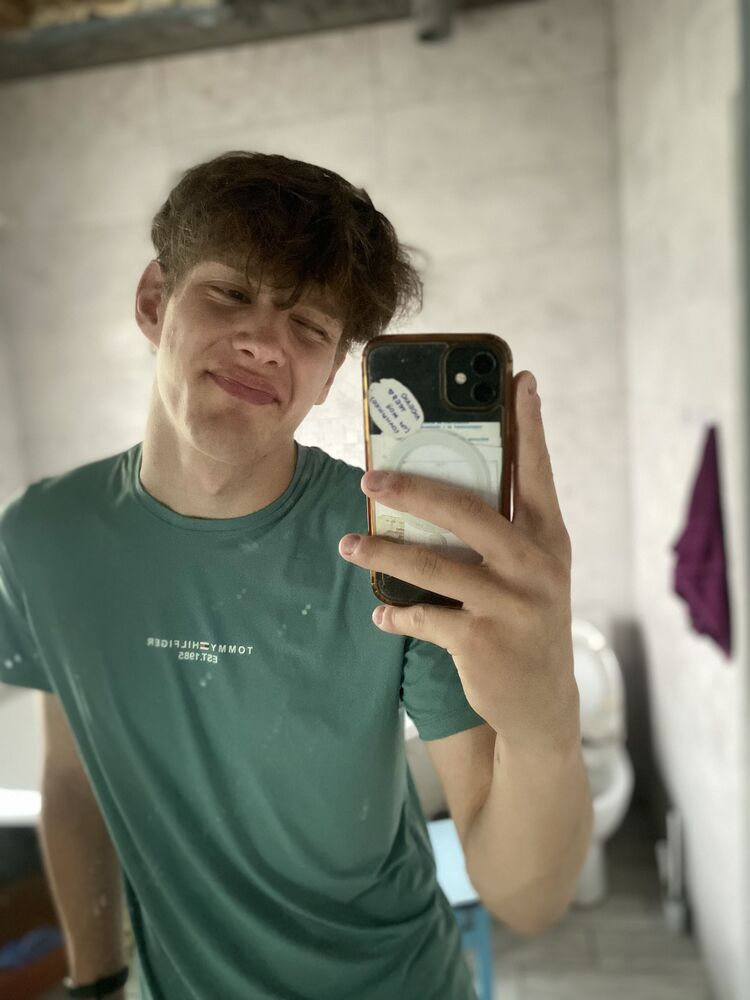 ���� 53121483 ����� �����, 19 ���, ���� ���������� � �����������