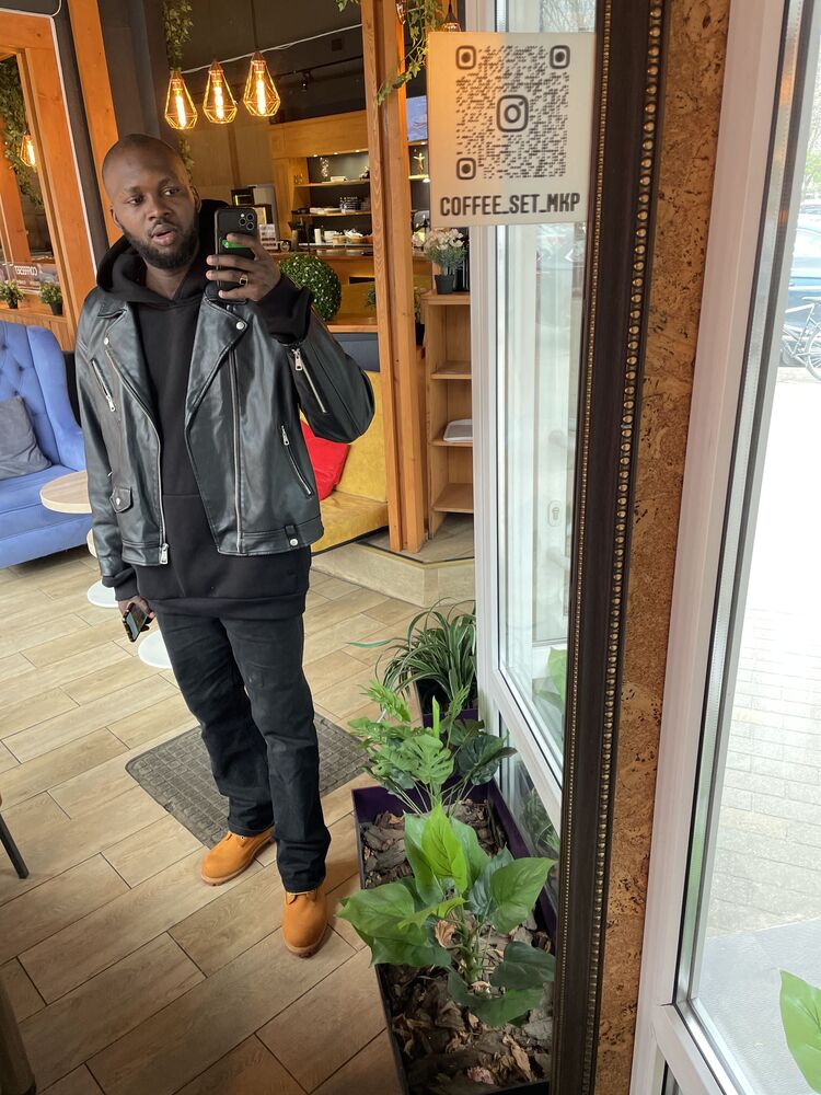  ,    , 25 ,   ,   
