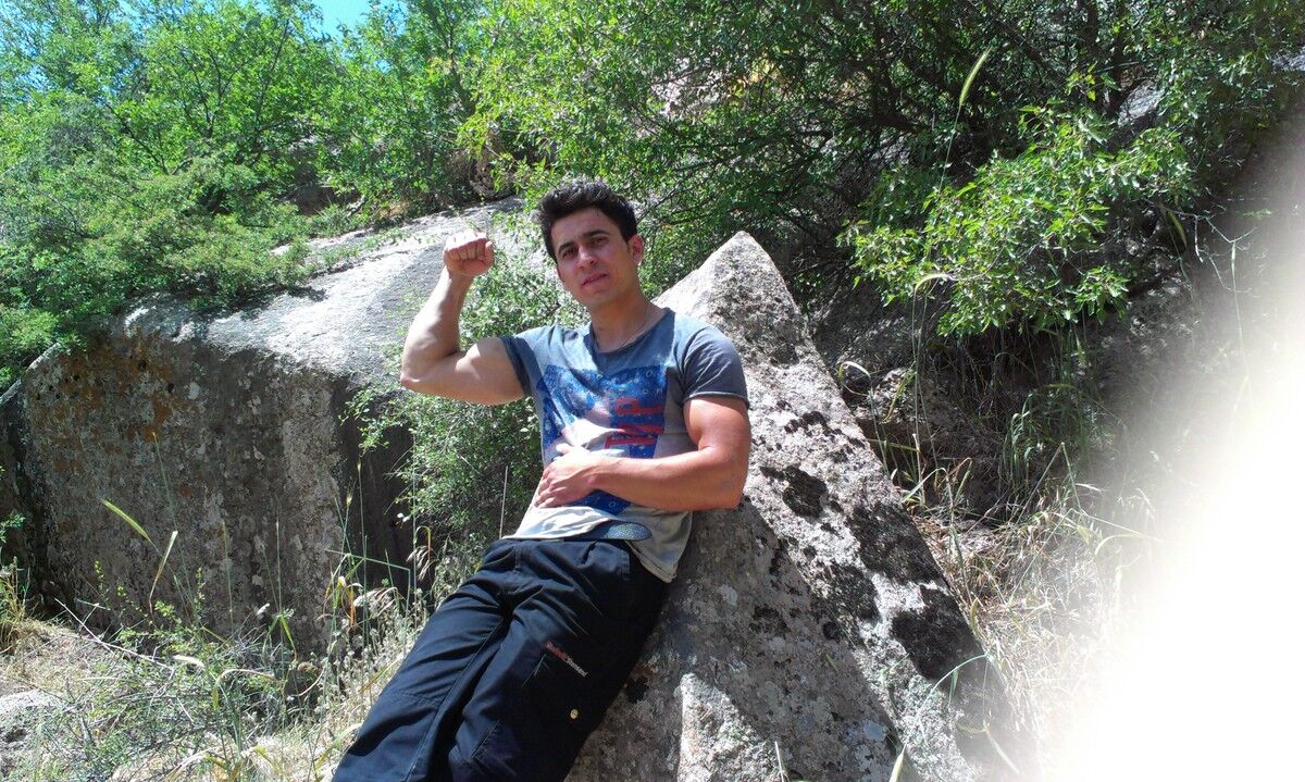  4442803  Jasur, 32 ,    