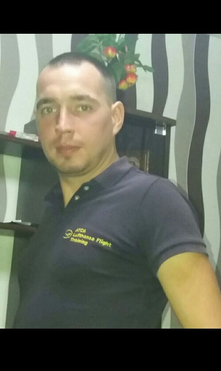  24899743  , 36 ,    