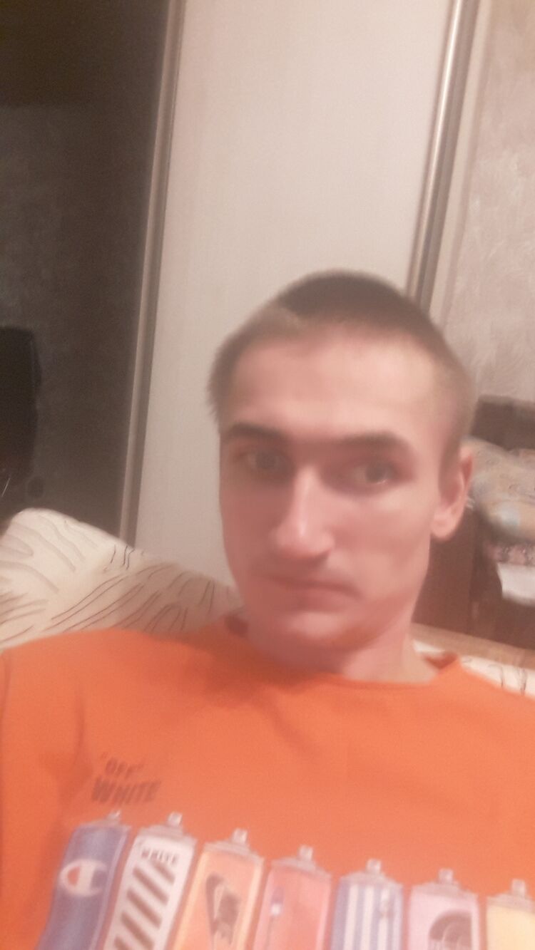  23945833  , 27 ,    