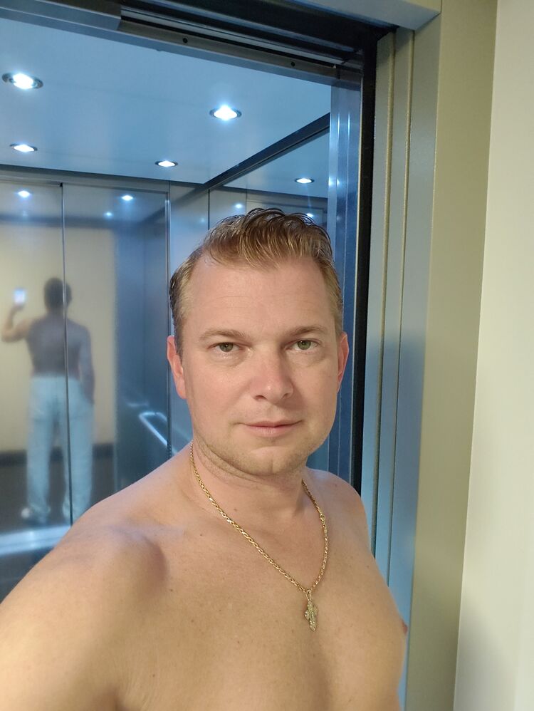  Starnberg,   Alexander, 42 ,   ,   , c 