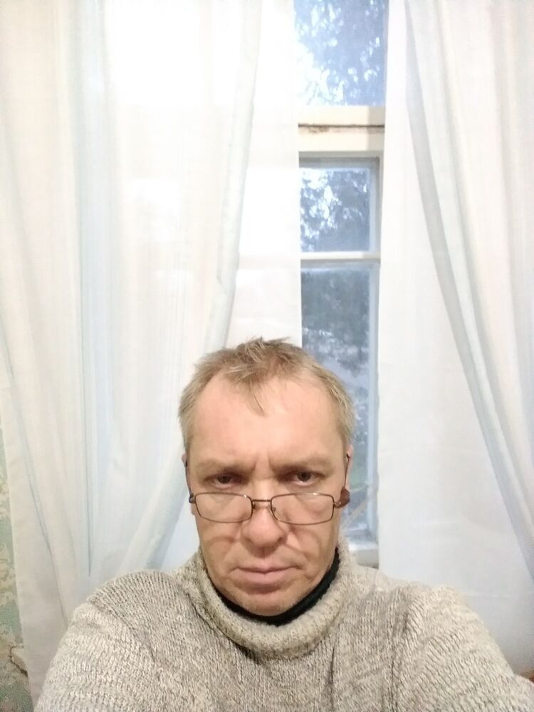  19027663  , 51 ,    