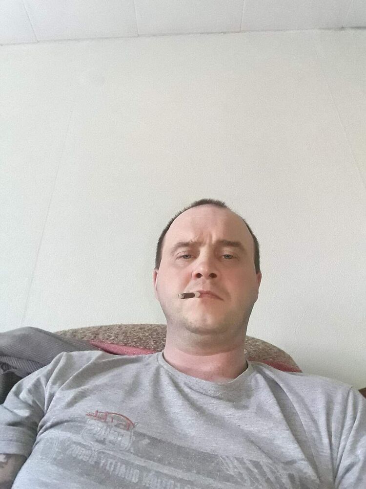  43479713  , 40 ,    