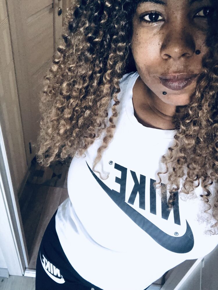  26800173  Yesenia, 40 ,    