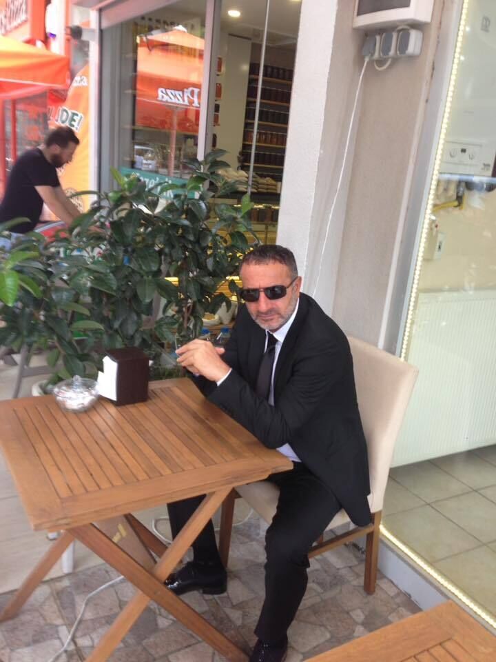  24803273  Lucas, 58 ,    Geneve