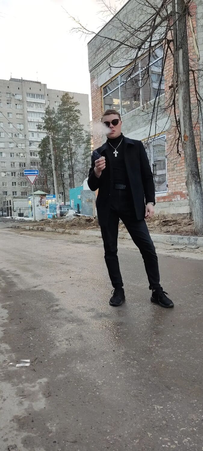  45187683  Pavel, 24 ,    