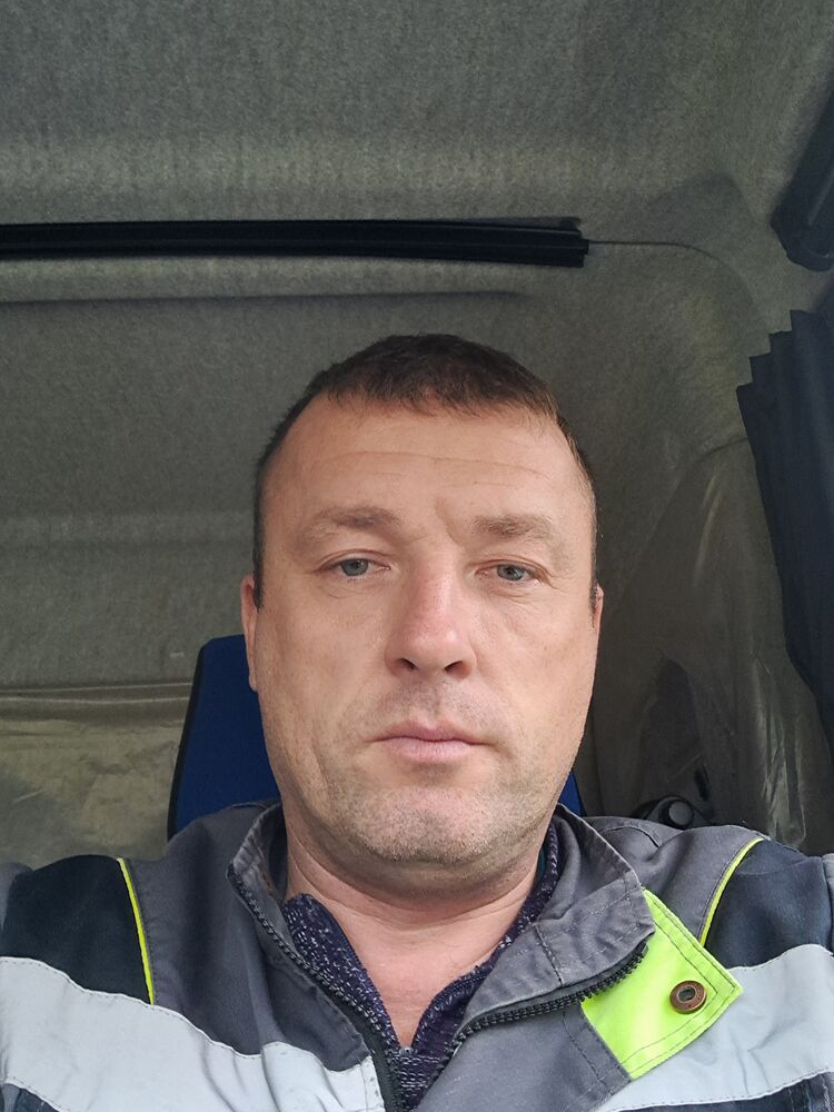  54227583  , 42 ,    -