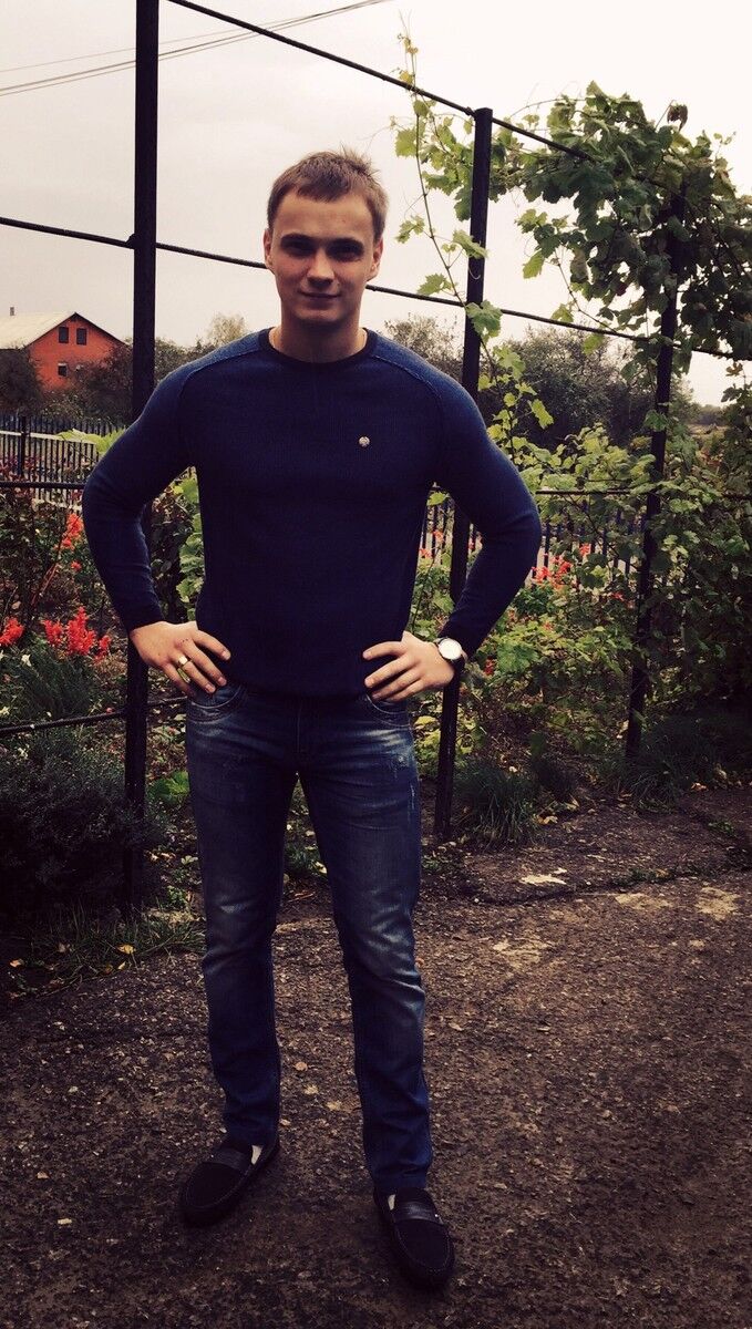  ,   Alex, 30 ,   