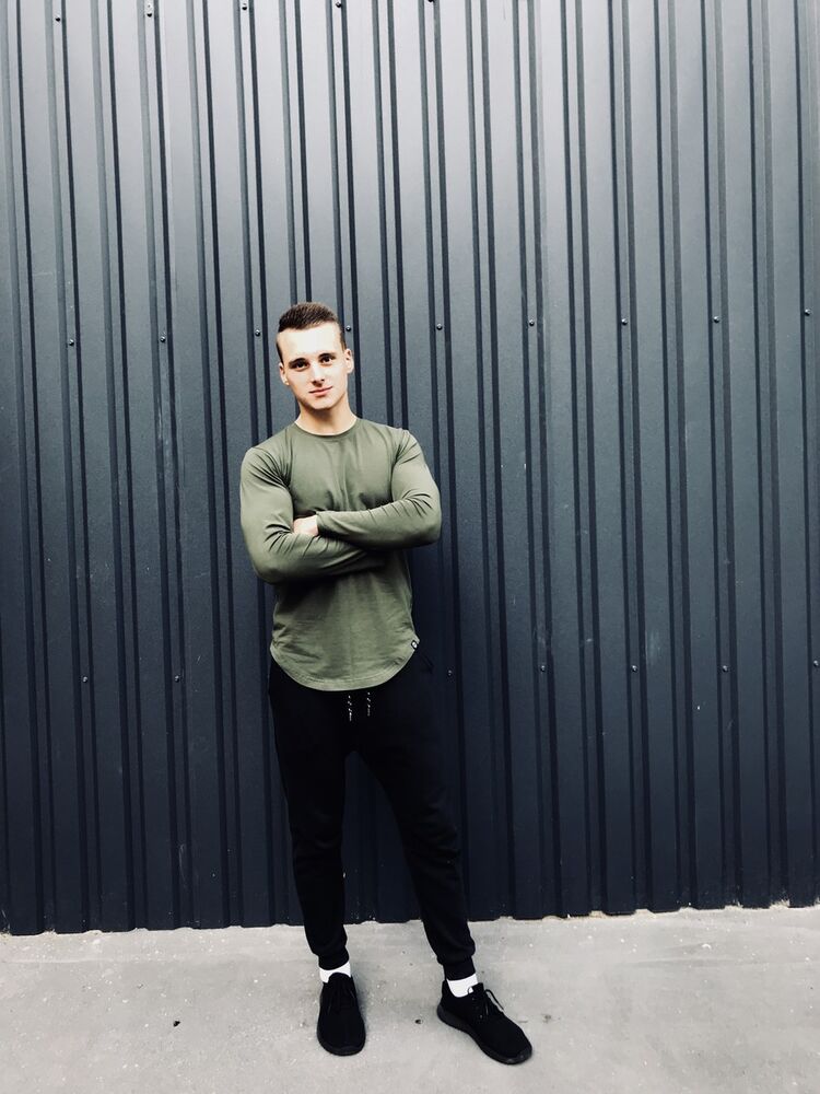  ,   Dima, 26 ,   