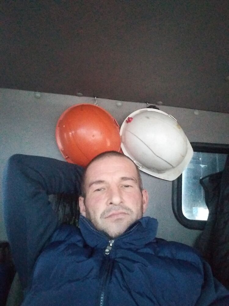  31601893  , 41 ,    