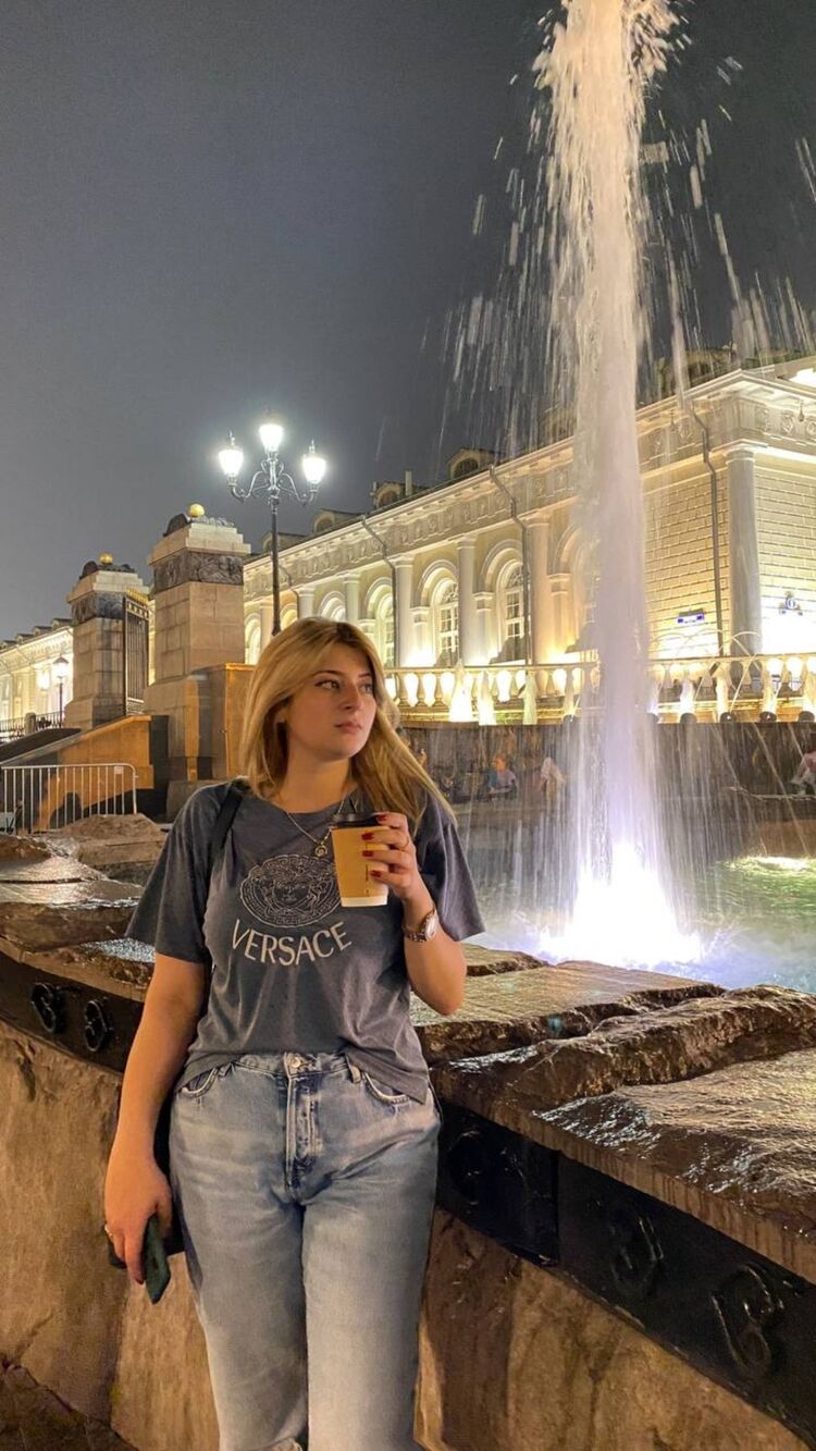 ���������� ������, ���� ������� Evelina, 27 ���, ������������ ��� ������, ����� � ���������