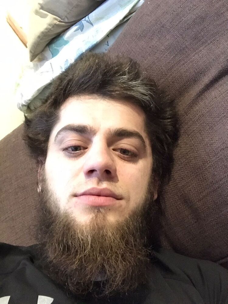  50616663  Ari Beri, 28 ,    