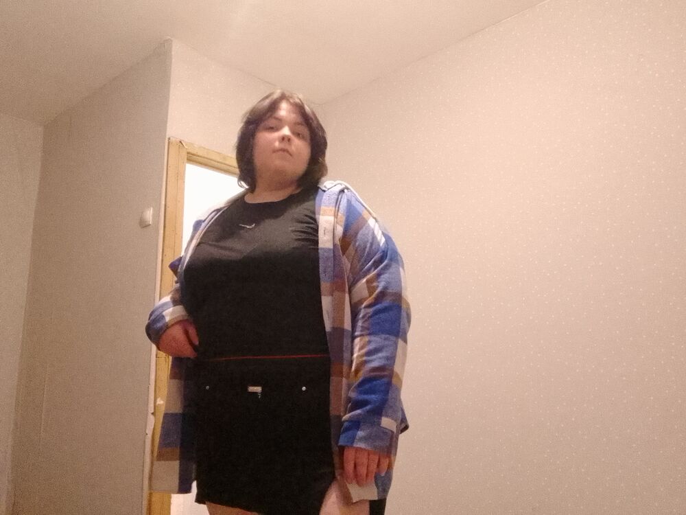 52837763  , 19 ,    