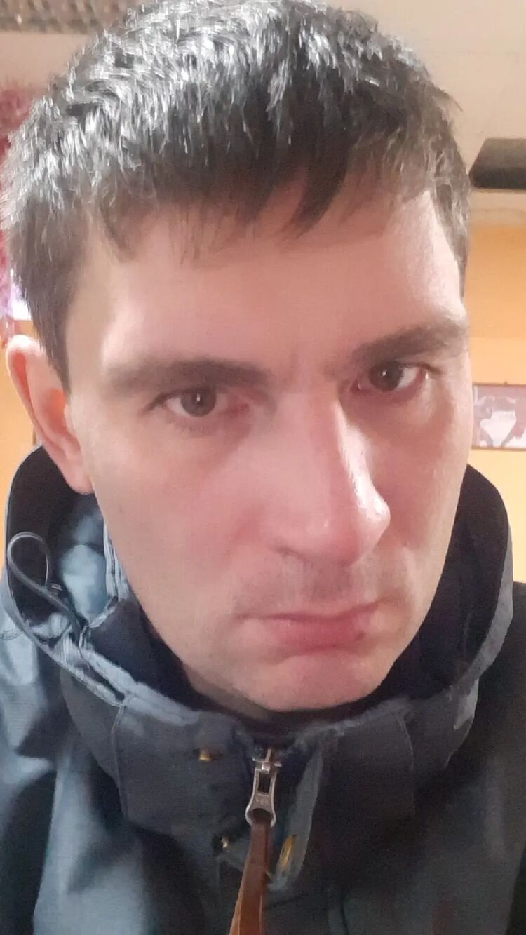 46137093  , 38 ,    