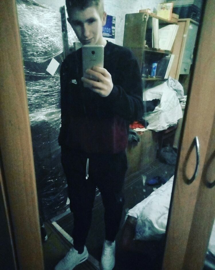  15768853  , 26 ,    
