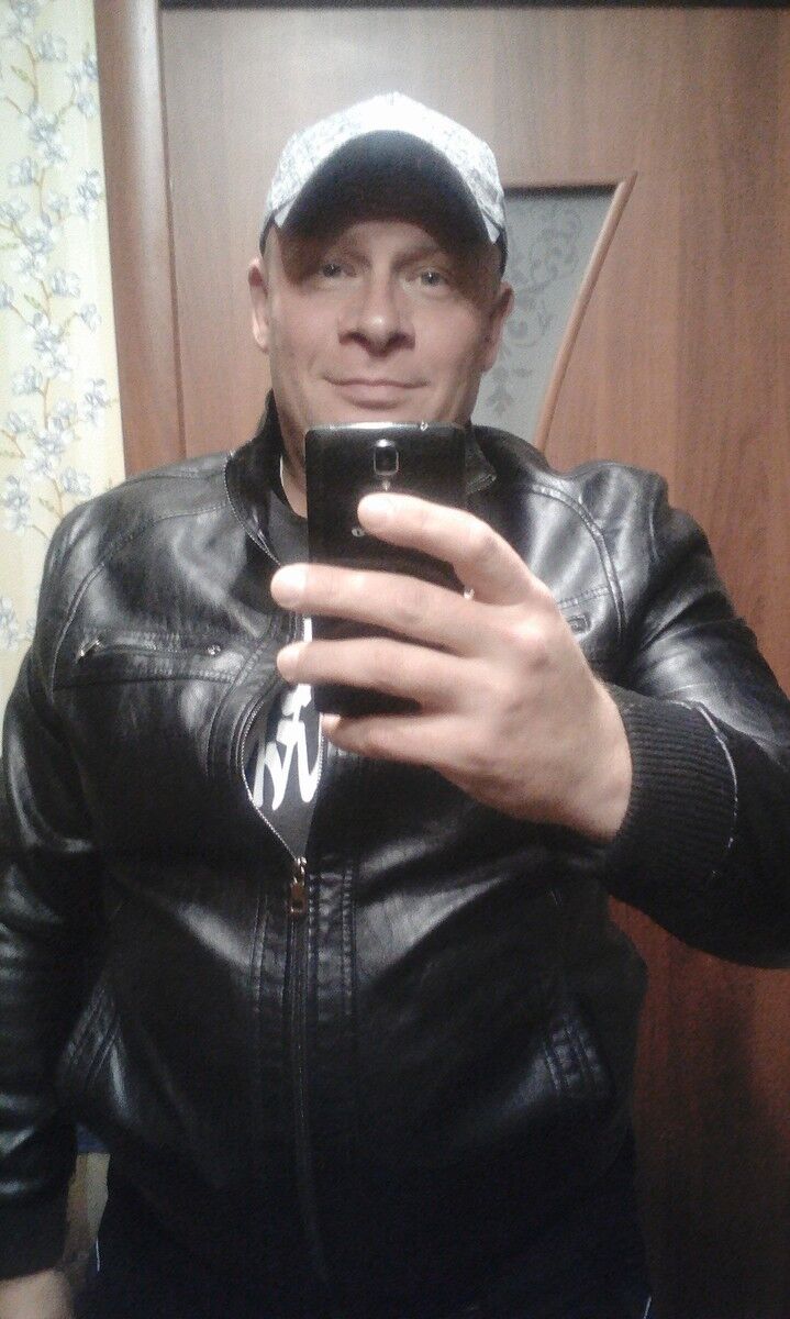  11104693  , 49 ,    