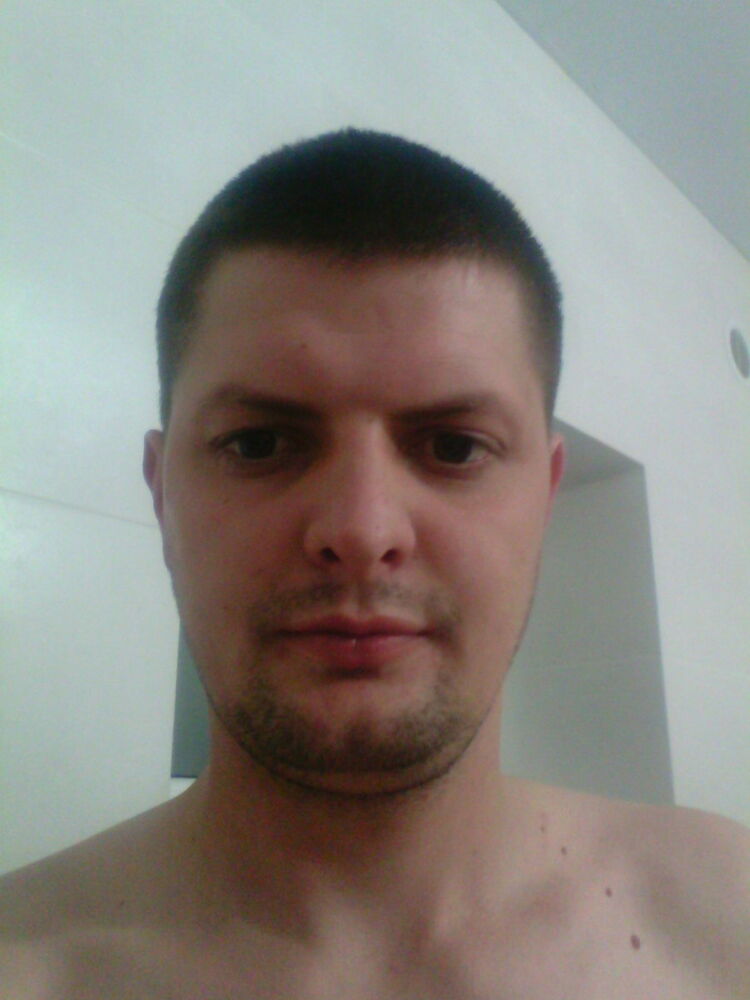 6937823  Iurie, 39 ,    