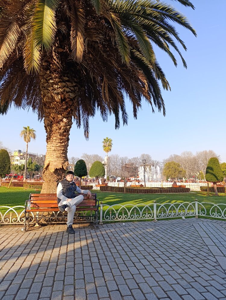  49768533  BAXTIYOR, 32 ,    