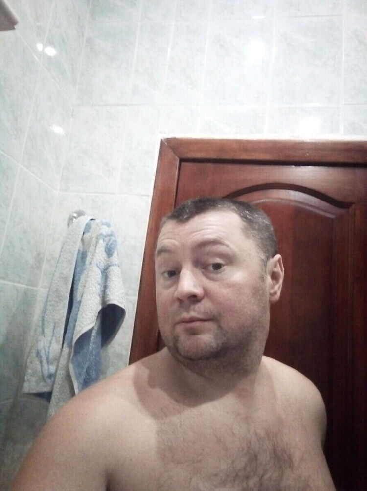  21945273  , 42 ,    