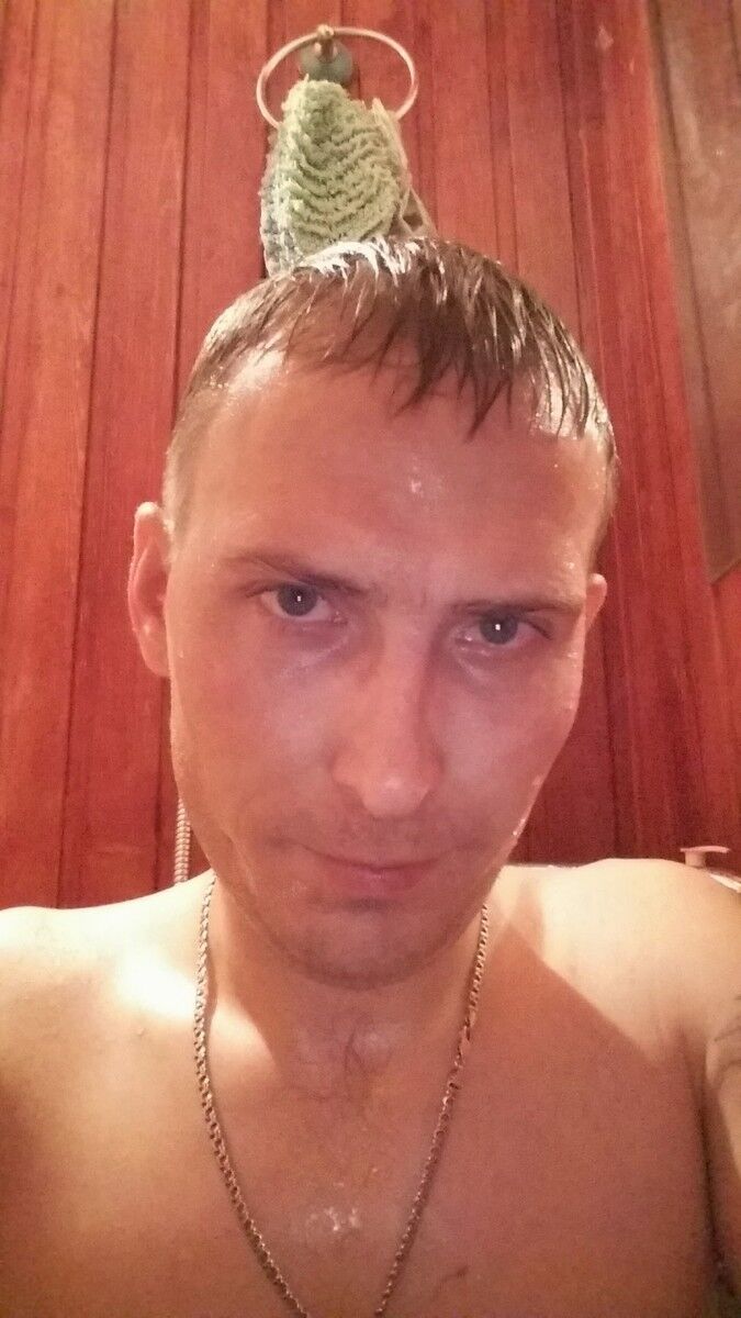  8231083  , 45 ,    