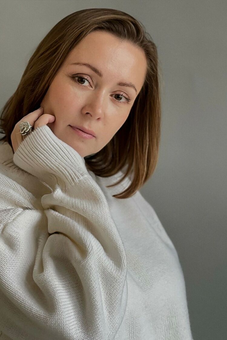  26700263  , 51 ,    -