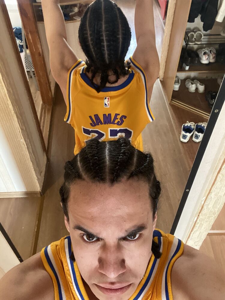  44632053  , 25 ,    -