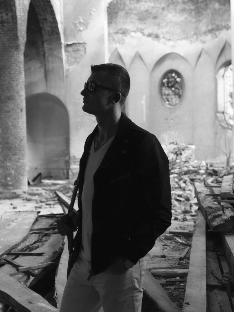  30934393  Igor, 30 ,    