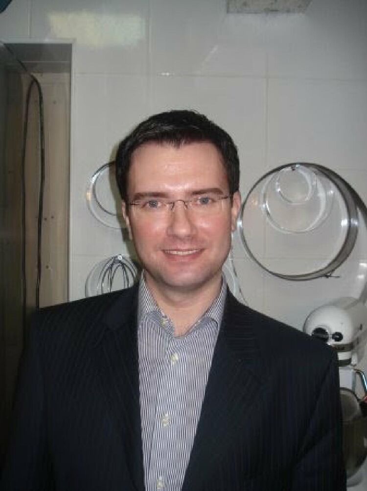  42917513  Alexei, 45 ,    