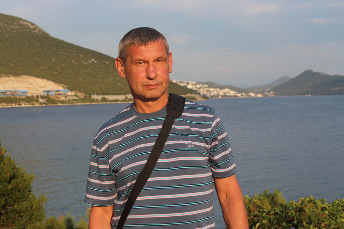 ,   Igor, 61 ,   